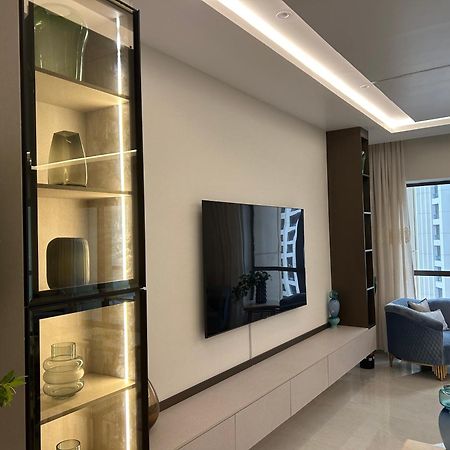 Usmans 4Bdrm Jbr Sadaf Next To Ritz Carlton Walk Apartment Дубай Екстериор снимка