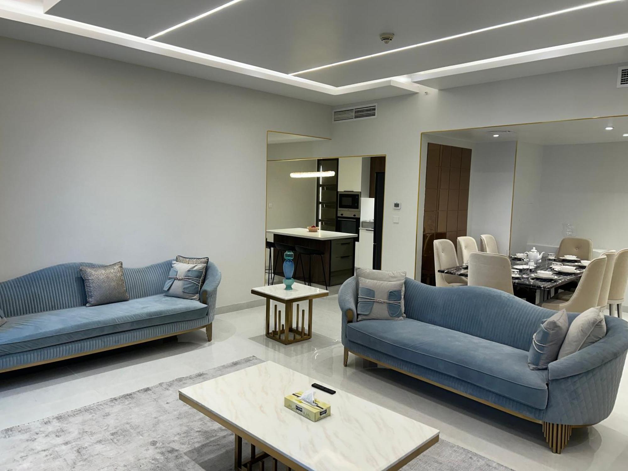 Usmans 4Bdrm Jbr Sadaf Next To Ritz Carlton Walk Apartment Дубай Екстериор снимка