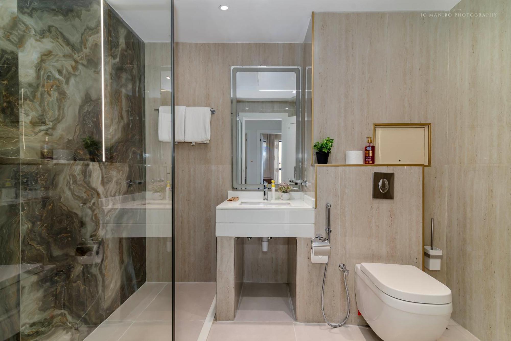Usmans 4Bdrm Jbr Sadaf Next To Ritz Carlton Walk Apartment Дубай Екстериор снимка